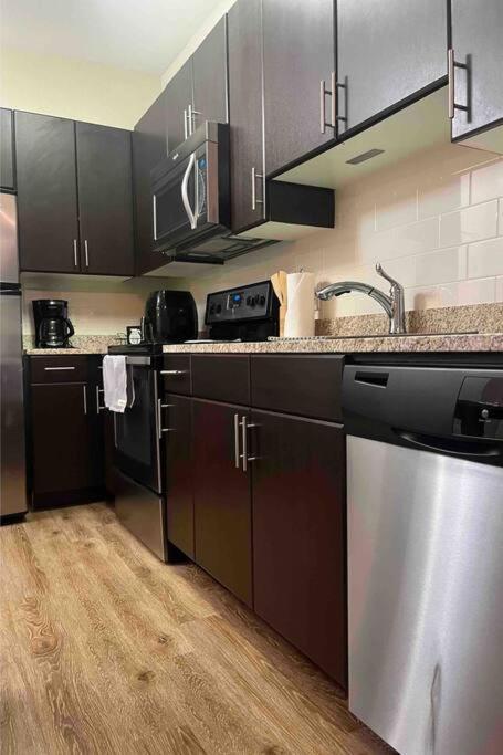 Apartamento Blooming Journey In Tampa Bay! Exterior foto